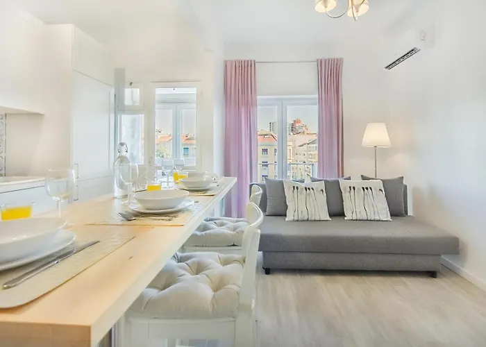 Roma Cozy Flat With Balcony 公寓