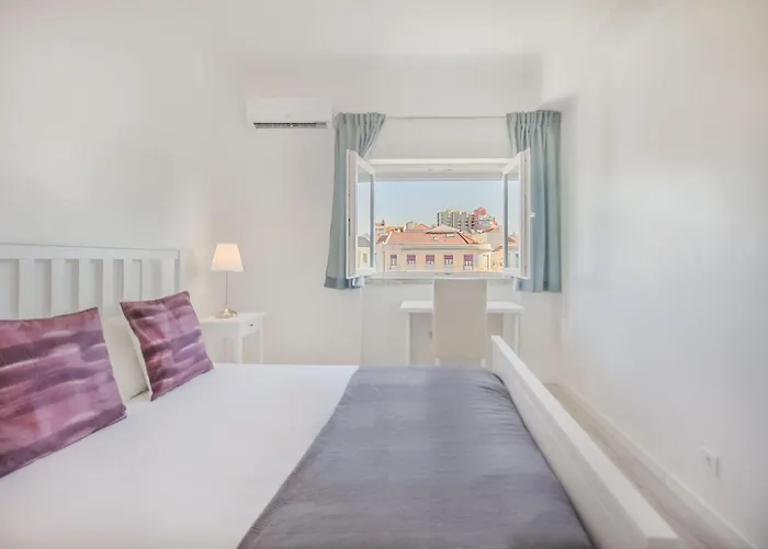 Roma Cozy Flat With Balcony Διαμέρισμα *