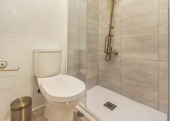 Roma Cozy Flat With Balcony