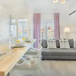 Daire Roma Cozy Flat With Balcony *